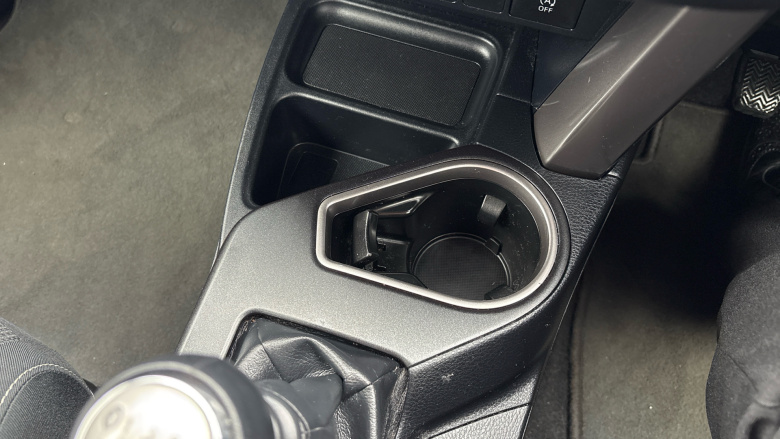 Toyota RAV4 2.0 D-4D Business Edition 5dr 2WD Diesel Estate